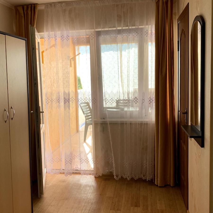 Guest House Santin TTchornomorsk Extérieur photo