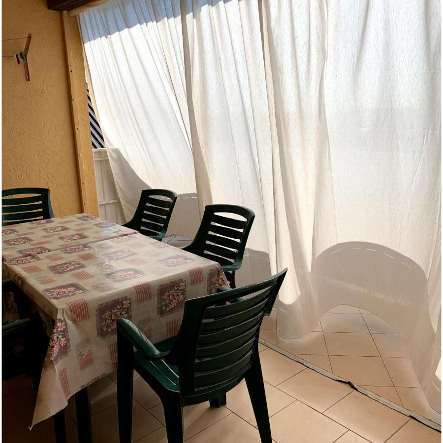 Guest House Santin TTchornomorsk Extérieur photo