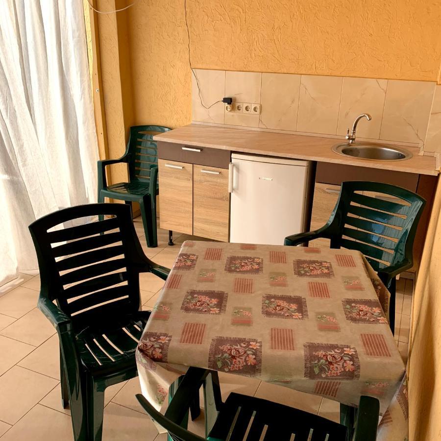 Guest House Santin TTchornomorsk Extérieur photo