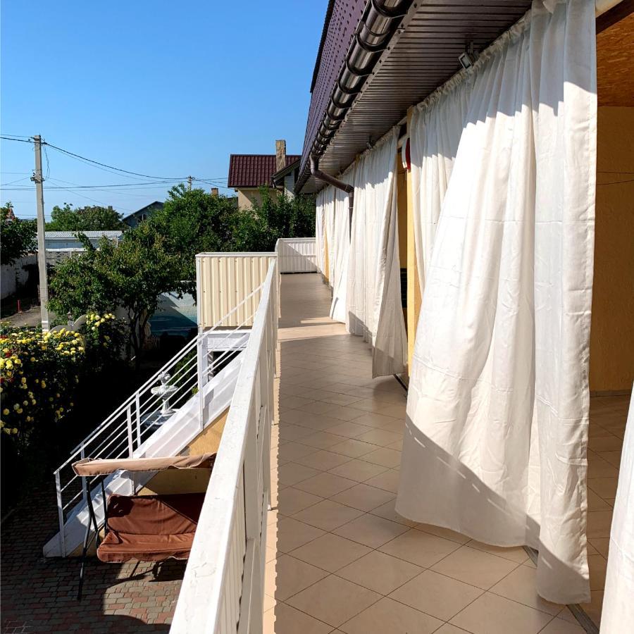 Guest House Santin TTchornomorsk Extérieur photo