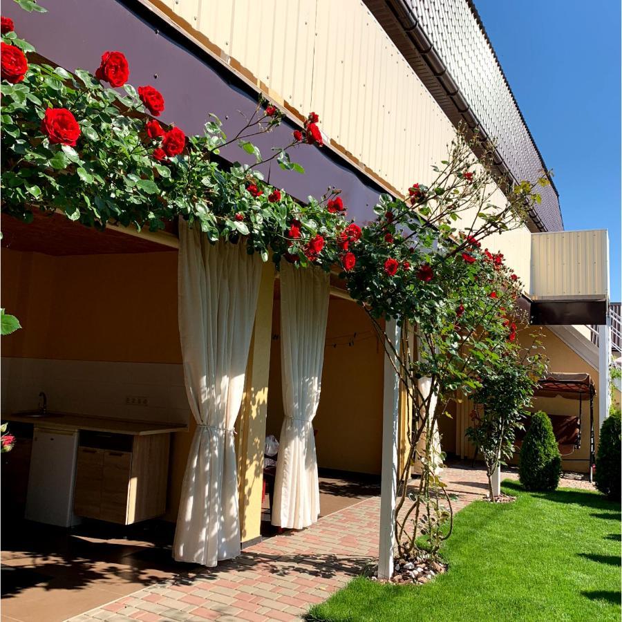 Guest House Santin TTchornomorsk Extérieur photo