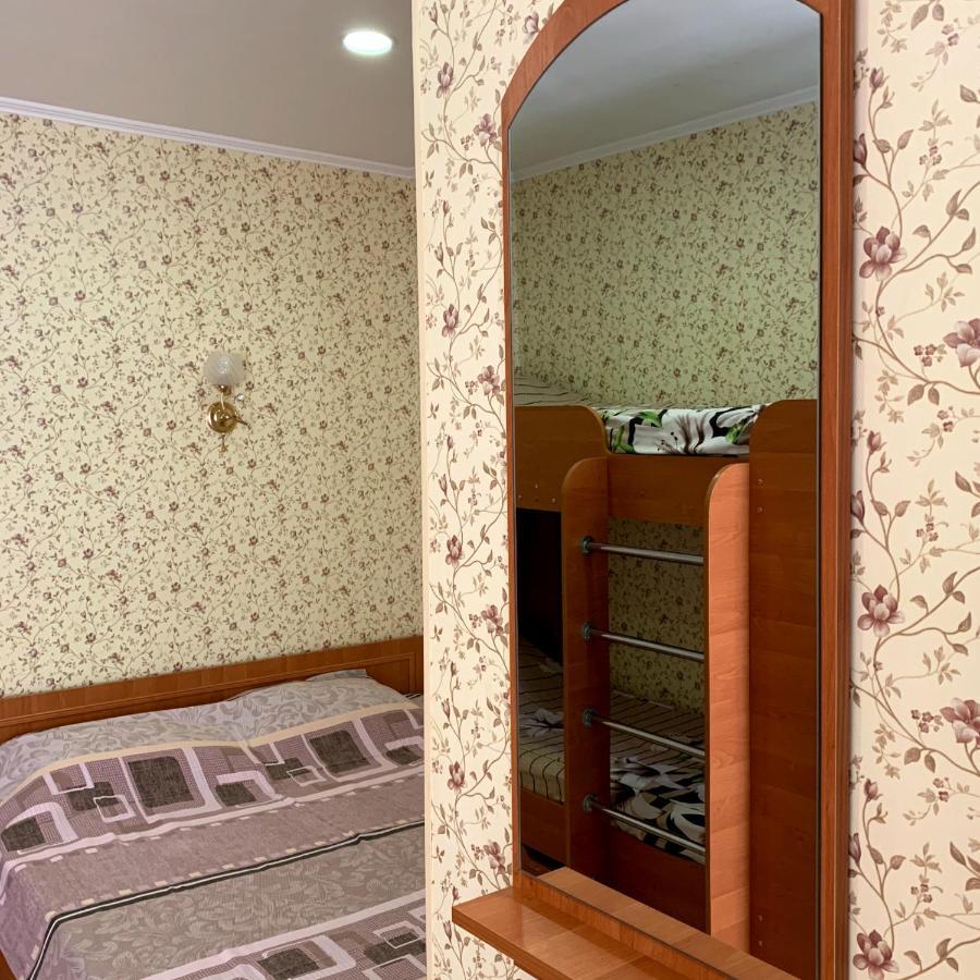 Guest House Santin TTchornomorsk Extérieur photo
